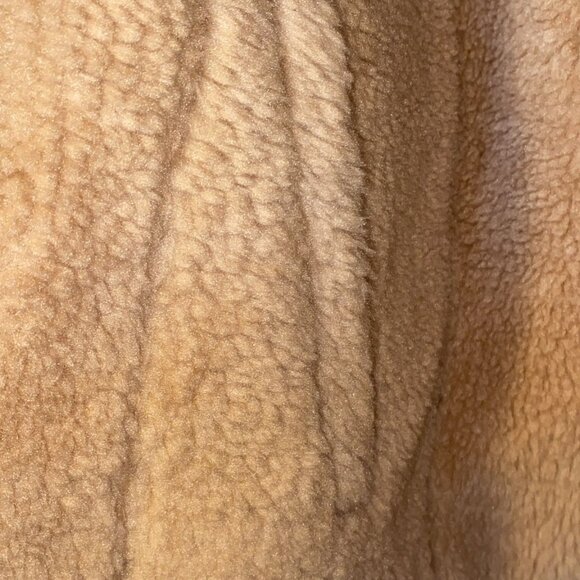 Plush-Lined Snap-Button Padded Vest - Picture 6 of 7